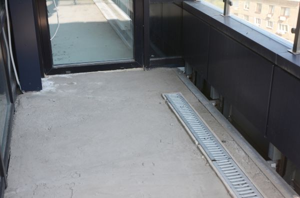 Cost of Veranda Drain Installation in Shawnee